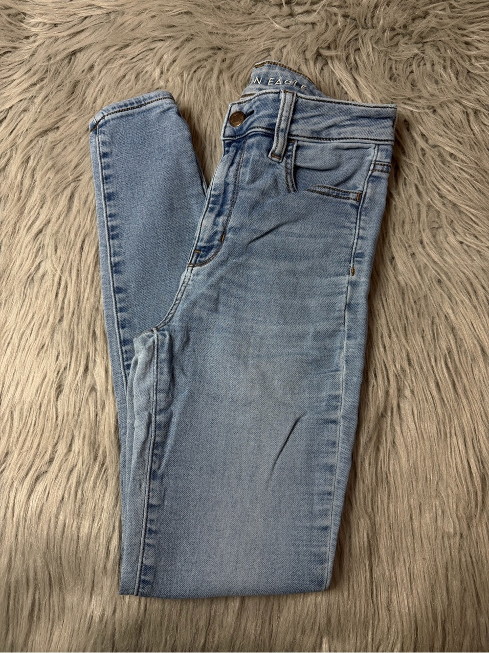 American Eagle Outfitters Light Blue High-Rise Skinny Jeans - Women